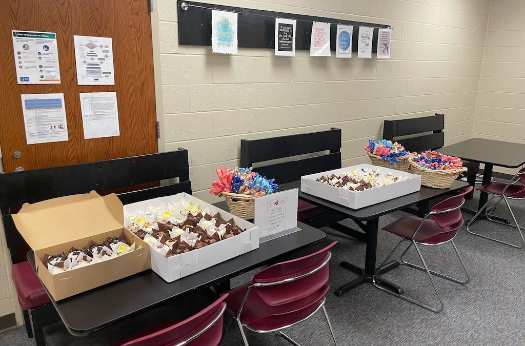 Our Carver Elementary School City Serve Team dropped off gardening gloves and cupcakes for the teachers, staff and administration